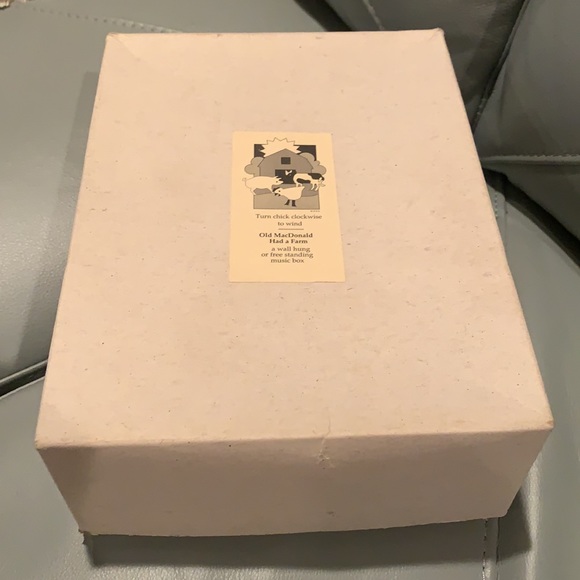 🎶Old MacDonald Music Box 🎶 - Picture 5 of 5